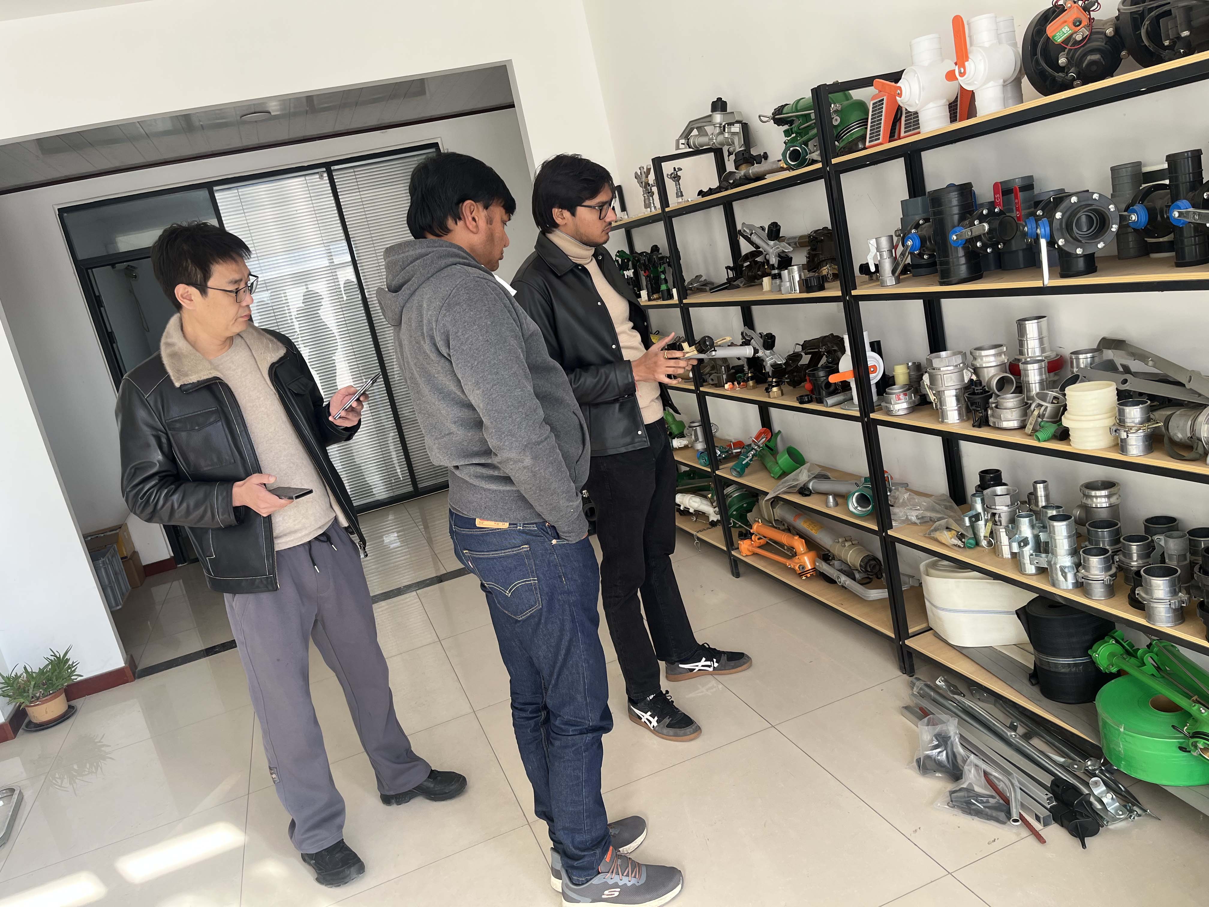 黄冈NS40 涡轮喷枪获客户青睐 洽谈批量合作